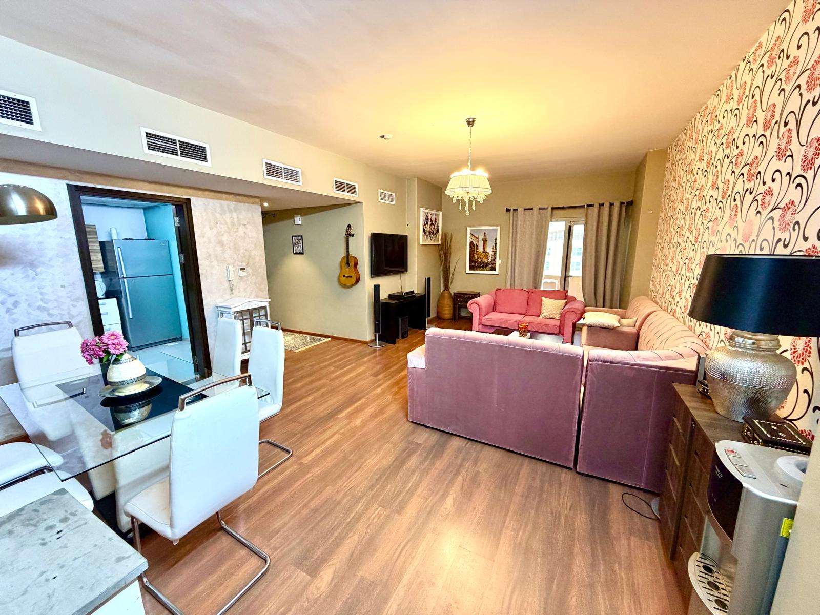 2 Bedrooms Apartment for Rent